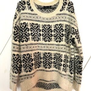 Dex Black and Cream Patterned Sweater